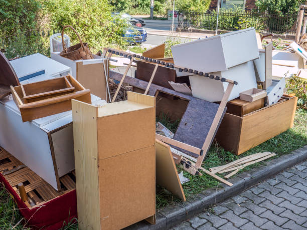 Attic Cleanout Services in Cottonwood, AL